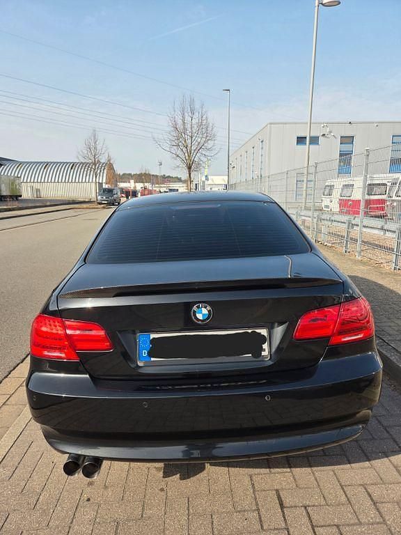 Gebraucht BMW 320 M Performance 170 PS (125 kW) 2009 Schwarz Coupé