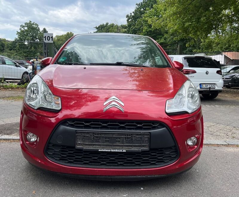Rot Gebraucht 2011 Citroën C3 Tendance Kleinwagen | 3.650 € (Fairer Preis) - Bild 1/2