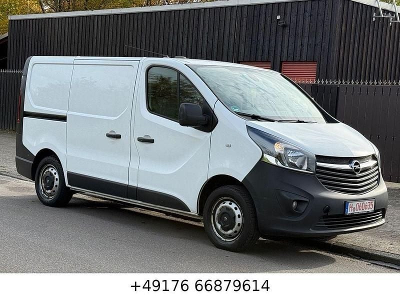 Gebraucht Opel Vivaro 120 PS (88 kW) 2018 Weiß Van / Kleinbus