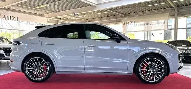 Gebraucht Porsche Cayenne Coupe GTS 460 PS (338 kW) 2023 Grau SUV