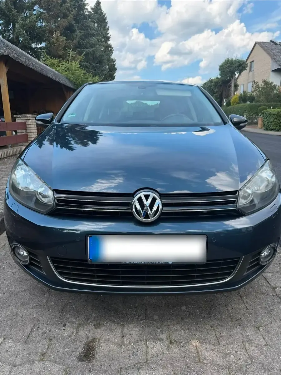 Gebraucht VW Golf VII 85 PS (62 kW) 2014 Blau Limousine