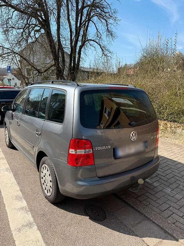 Gebraucht VW Touran 140 PS (102 kW) 2005 Van / Kleinbus