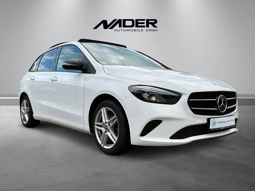Gebraucht Mercedes B250 160 PS (117 kW) 2022 Weiß Kleinwagen