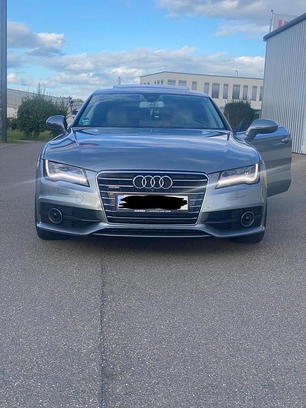 Grau Gebraucht 2014 Audi A7 S-Line Kleinwagen | 16.450 € (Guter Preis) - Bild 1/4
