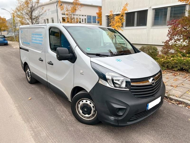 Silber Gebraucht 2014 Opel Vivaro Van | 6.000 € (Superpreis) - Bild 1/4
