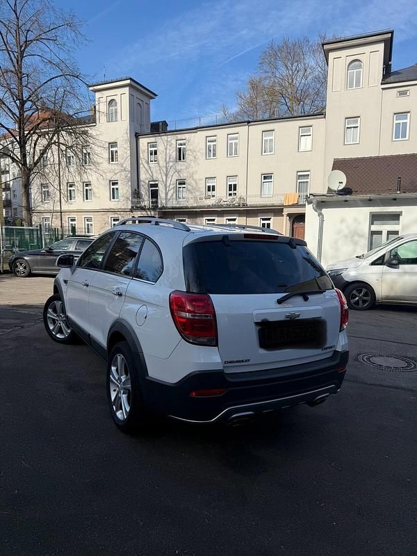Gebraucht Chevrolet Captiva 184 PS (135 kW) 2013 Weiß SUV