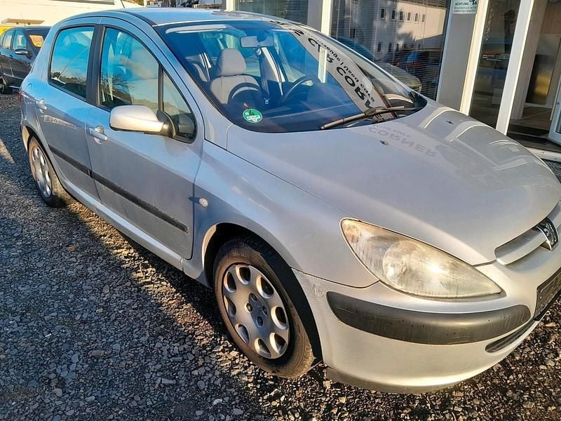 Gebraucht Peugeot 307 75 PS (55 kW) 2002 Grau Kleinwagen
