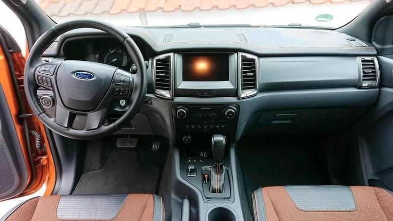 Gebraucht Ford Ranger Wildtrack 160 PS (117 kW) 2017 Orange Pickup
