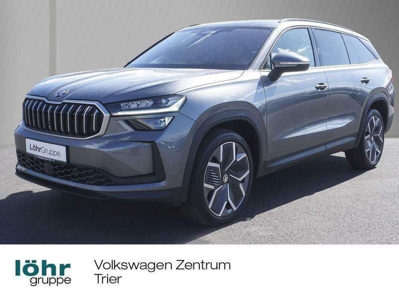 Graphitegrau metallic Gebraucht 2024 Skoda Kodiaq Selection SUV | 48.980 € (Fairer Preis) - Bild 1/4