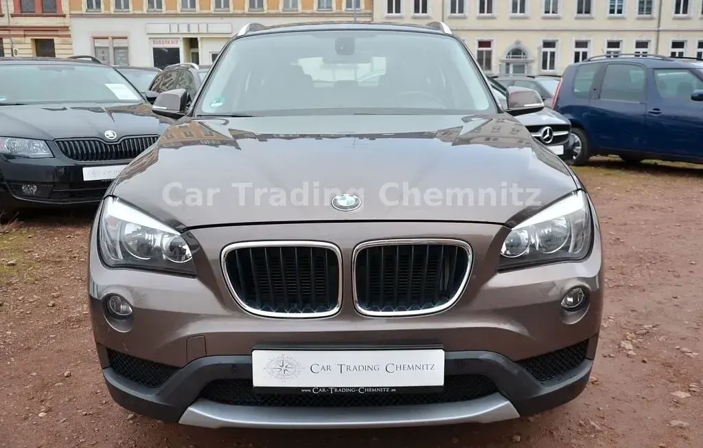 Gebraucht BMW X1 150 PS (110 kW) 2013 Braun SUV