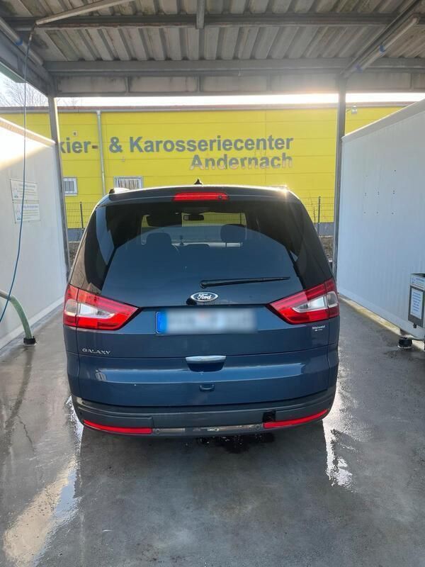 Blau Gebraucht 2011 Ford Galaxy Van / Kleinbus | 6.999 € (Fairer Preis) - Bild 1/4