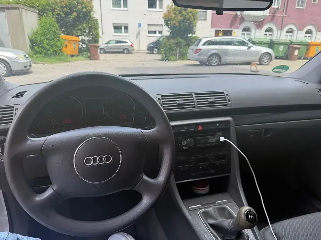 Gebraucht Audi A4 131 PS (96 kW) 2001 Limousine