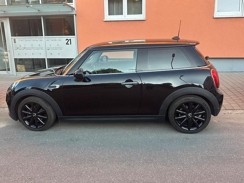 Schwarz Gebraucht 2019 Mini ONE Kleinwagen | 15.800 € (Guter Preis) - Bild 1/4