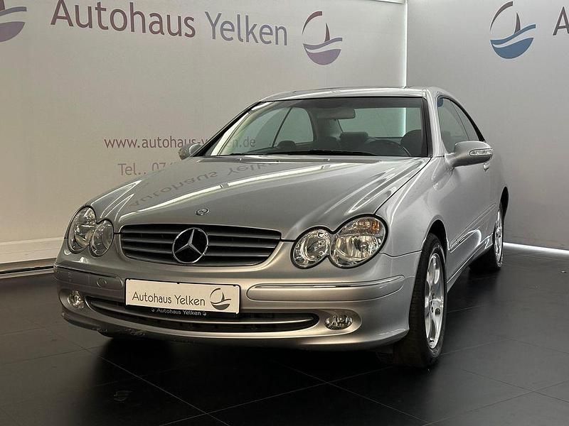 Silber Gebraucht 2003 Mercedes CLK200 Elegance Coupé | 7.990 € (Fairer Preis) - Bild 1/4