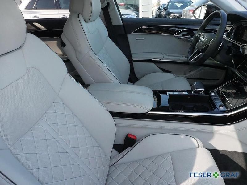 Gebraucht Audi A8 Ambiente 286 PS (210 kW) 2023 Mythosschwarz metallic Limousine