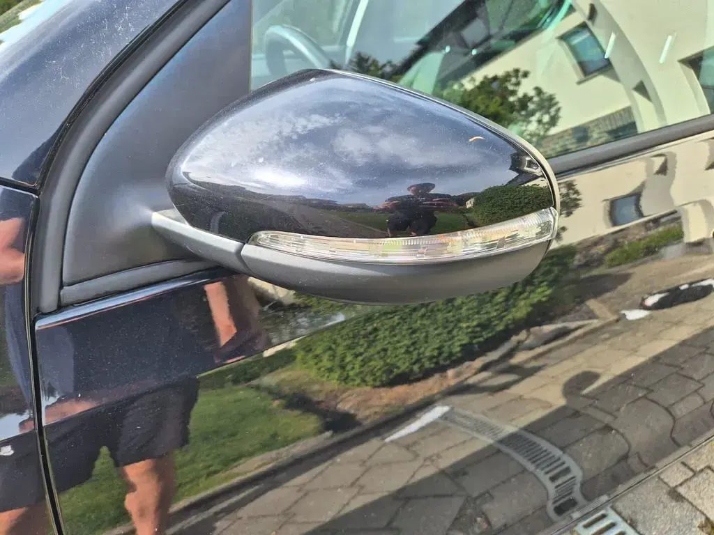 Gebraucht VW Golf VI Team 105 PS (77 kW) 2011 Schwarz Kleinwagen