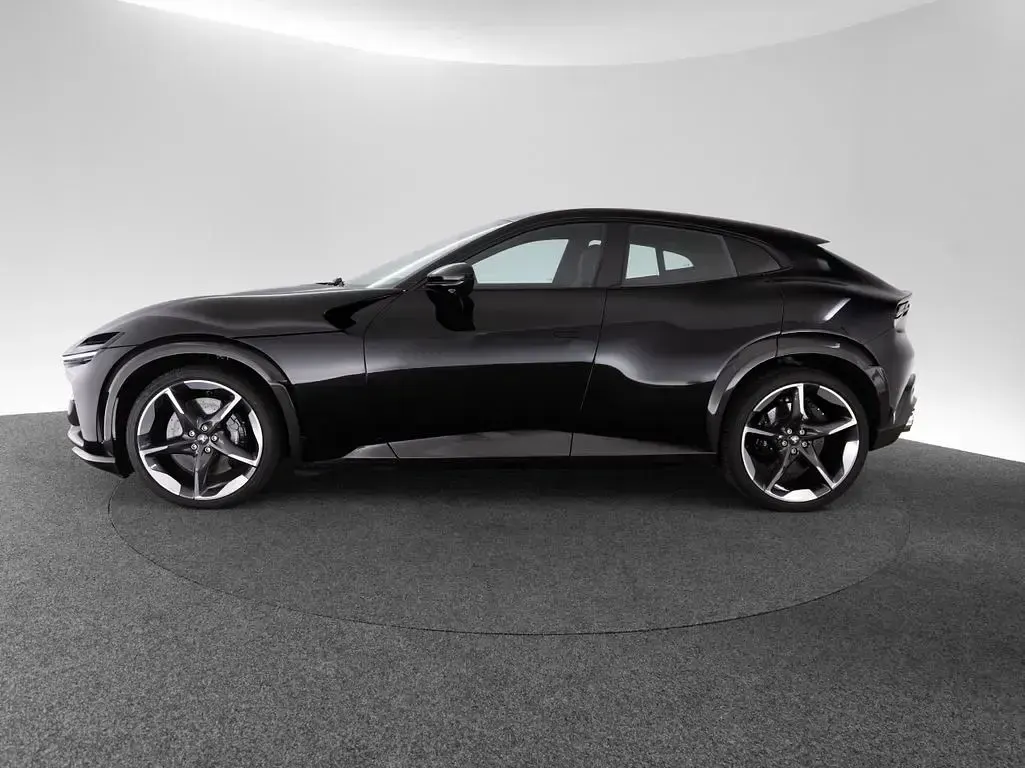 Usata Ferrari Purosangue 719 CV (528 kW) 2024 Nero SUV