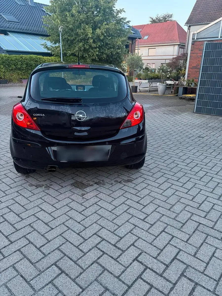 Gebraucht Opel Corsa 95 PS (69 kW) 2008 Kleinwagen
