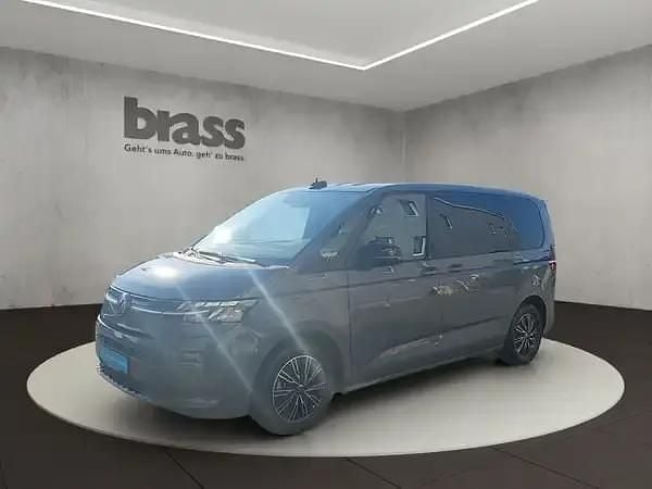 Gebraucht VW Multivan Life 204 PS (150 kW) 2022 Pure grey Van