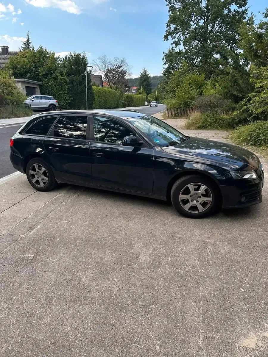 Gebraucht Audi A4 160 PS (117 kW) 2009 Schwarz Kombi