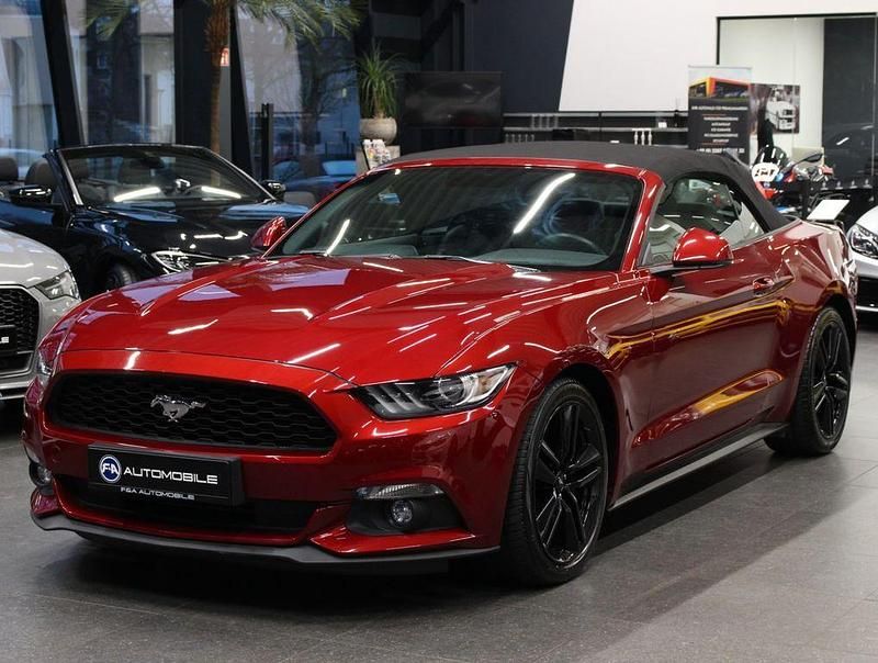 Gebraucht Ford Mustang 317 PS (233 kW) 2017 Rot Cabrio
