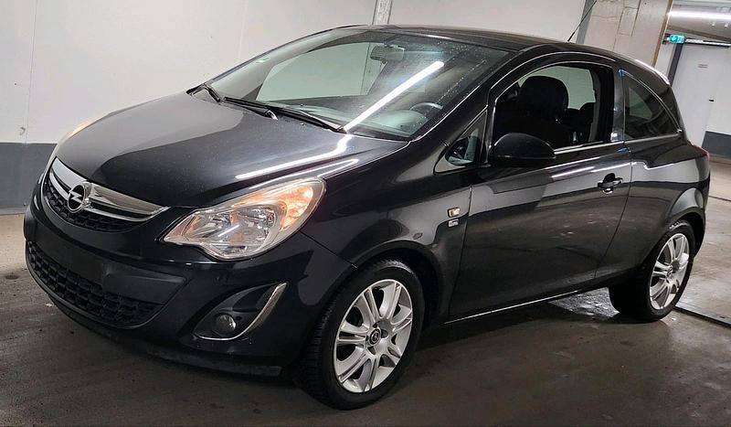 Gebraucht Opel Corsa 87 PS (63 kW) 2011 Schwarz Kleinwagen