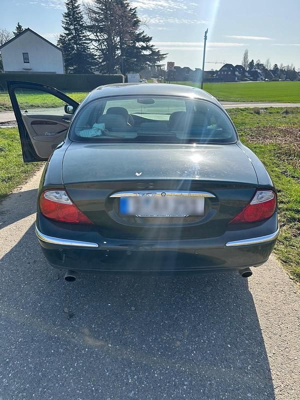 Używany Jaguar S-Type S 238 KM (175 kW) 1999 Zielony Sedan/Limuzyna