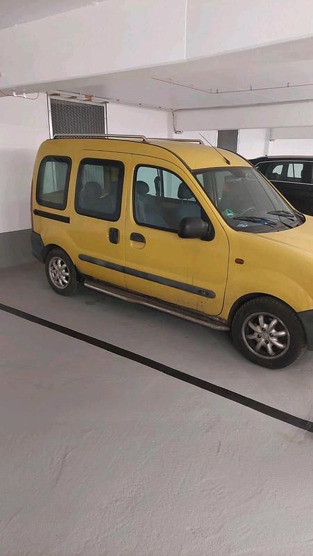 Gebraucht Renault Kangoo 54 PS (39 kW) 1999 Gelb Van / Kleinbus