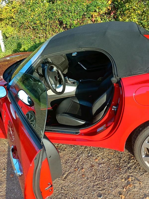 Gebraucht Opel GT 315 PS (231 kW) 2008 Rot Cabrio