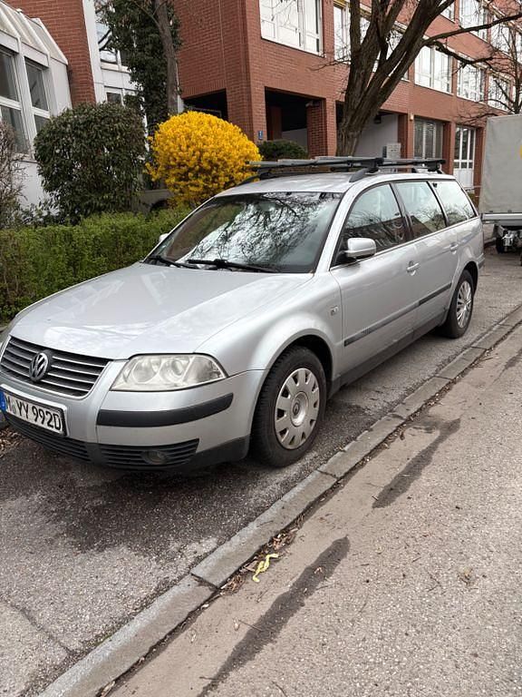 Gebraucht VW Passat Trendline 150 PS (110 kW) 2001 Silber Kombi