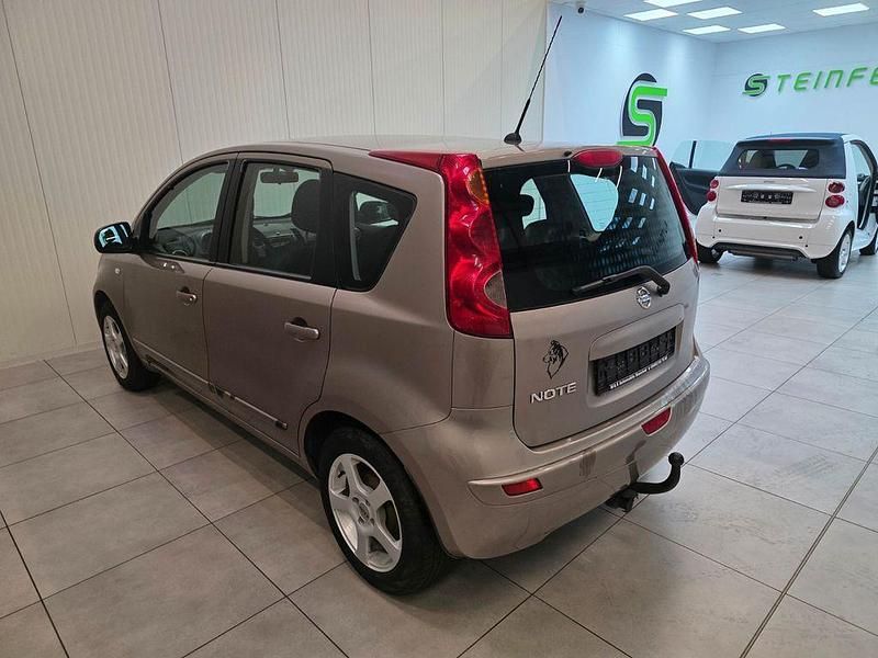 Gebraucht Nissan Note Acenta 88 PS (64 kW) 2008 Braun Van / Kleinbus