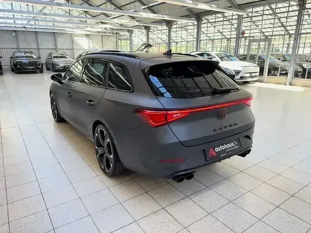Gebraucht Cupra Leon VZ 310 PS (228 kW) 2024 Grau Kombi