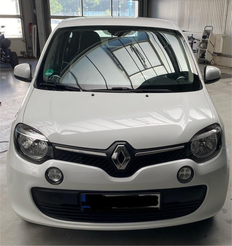 Weiß Gebraucht 2015 Renault Twingo Kleinwagen | 5.200 € (Guter Preis) - Bild 1/4