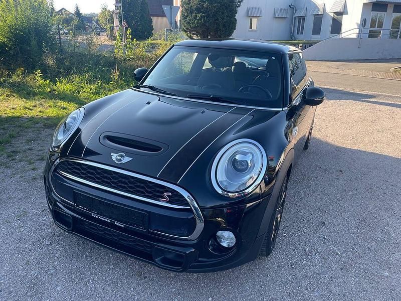 Gebraucht Mini Cooper S 192 PS (141 kW) 2016 Schwarz Kleinwagen