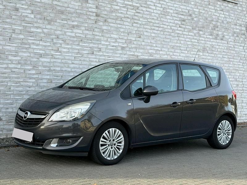 Grau Gebraucht 2014 Opel Meriva Van / Kleinbus | 4.300 € (Guter Preis) - Bild 1/4