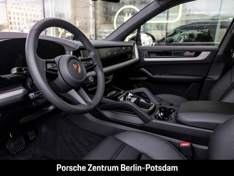 Gebraucht Porsche Cayenne 470 PS (345 kW) 2025 Chromitschwarzmetallic SUV