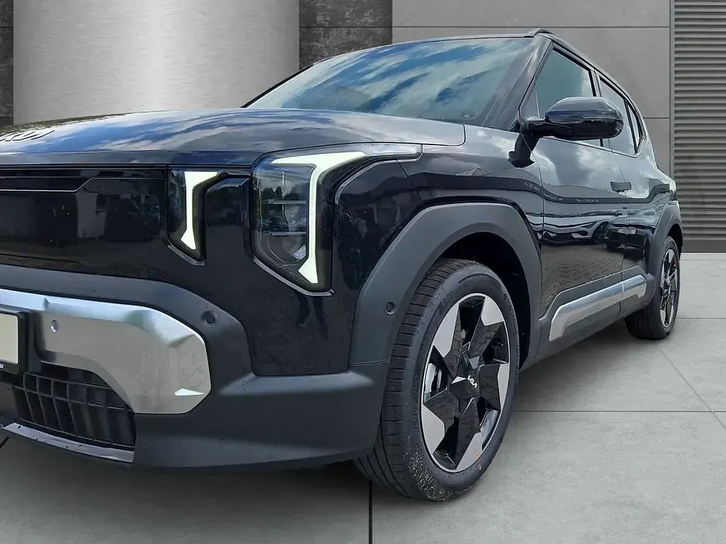 Neu Kia EV2 Earth 108 kW (147 PS) 2026 Schwarz SUV