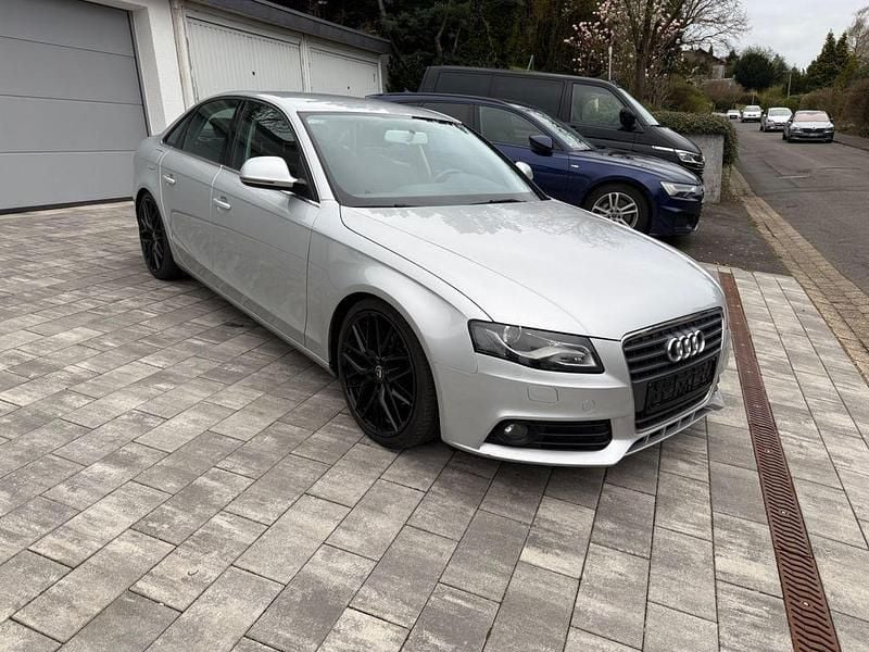 Gebraucht Audi A4 Attraction 120 PS (88 kW) 2008 Silber Limousine