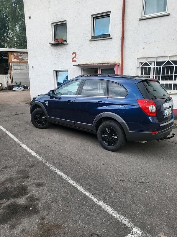 Gebraucht Chevrolet Captiva 136 PS (100 kW) 2010 Blau SUV
