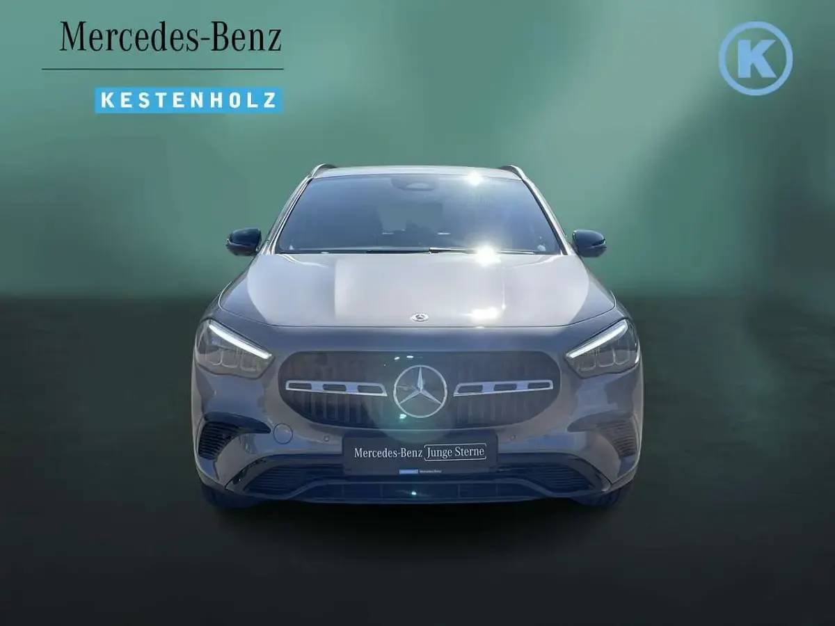 Gebraucht Mercedes GLA220 Progressive 190 PS (139 kW) 2025 Mountaingrau SUV