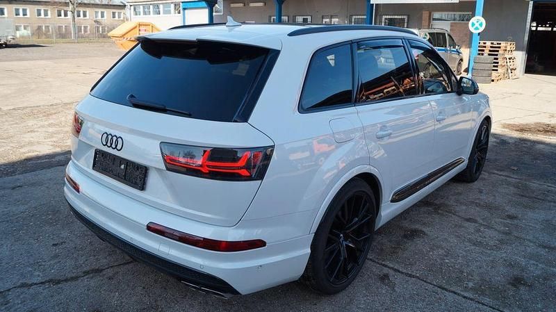 Gebraucht Audi SQ7 Sport 435 PS (319 kW) 2017 Weiß SUV