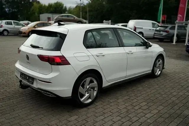 Gebraucht VW Golf VIII GTE 245 PS (180 kW) 2021 Pure white Limousine