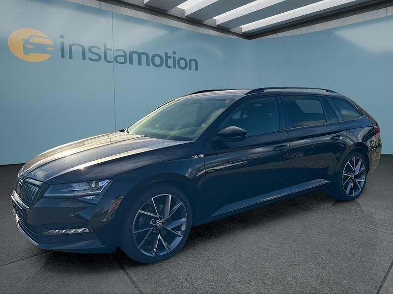 Schwarz Gebraucht 2021 Skoda Superb Kombi | 27.249 € (Teuer) - Bild 1/4