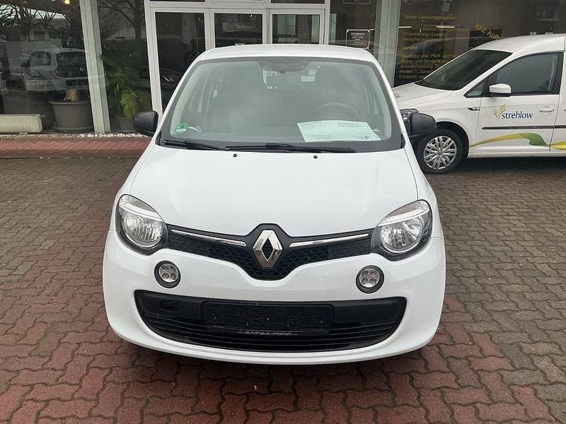Gebraucht Renault Twingo Life 69 PS (50 kW) 2017 Weiß Kleinwagen