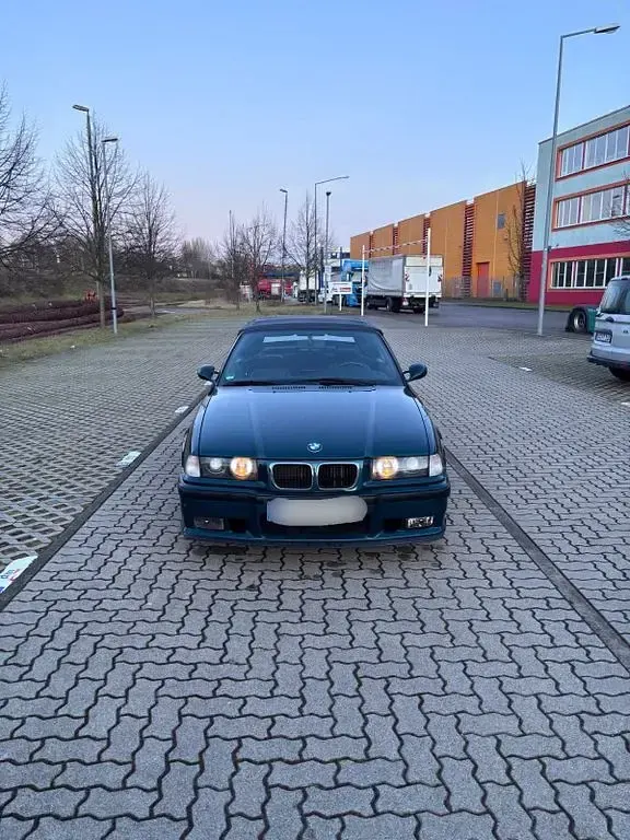 Gebraucht BMW 318 Cabriolet Performance 116 PS (85 kW) 1997 Grün Cabrio