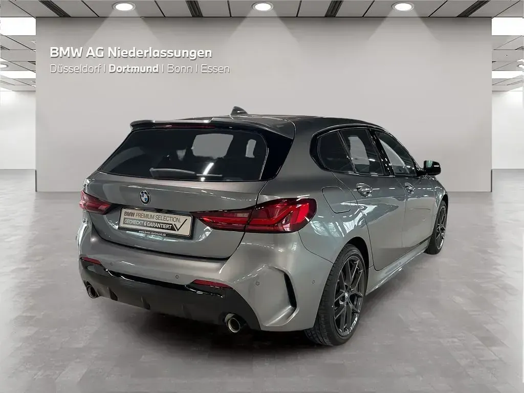 Gebraucht BMW 120 M Sport 178 PS (130 kW) 2023 Grau Limousine