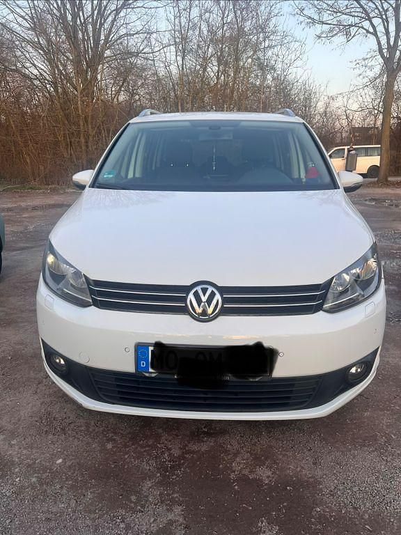 Gebraucht VW Touran 105 PS (77 kW) 2014 Weiß Van / Kleinbus
