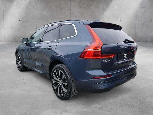 Gebraucht Volvo XC60 Core 197 PS (144 kW) 2023 Blau SUV