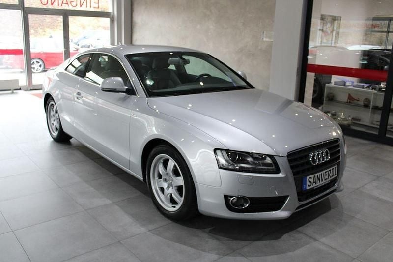 Gebraucht Audi A5 Sport 179 PS (131 kW) 2009 Silber Coupé