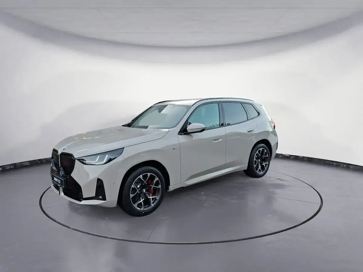 Neu BMW X3 M Sport 197 PS (144 kW) 2026 Grau SUV